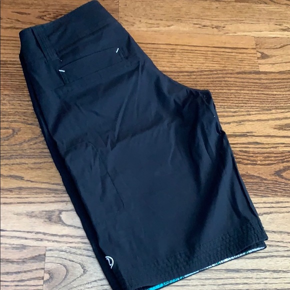 NWOT lululemon explorer shorts - Picture 5 of 6